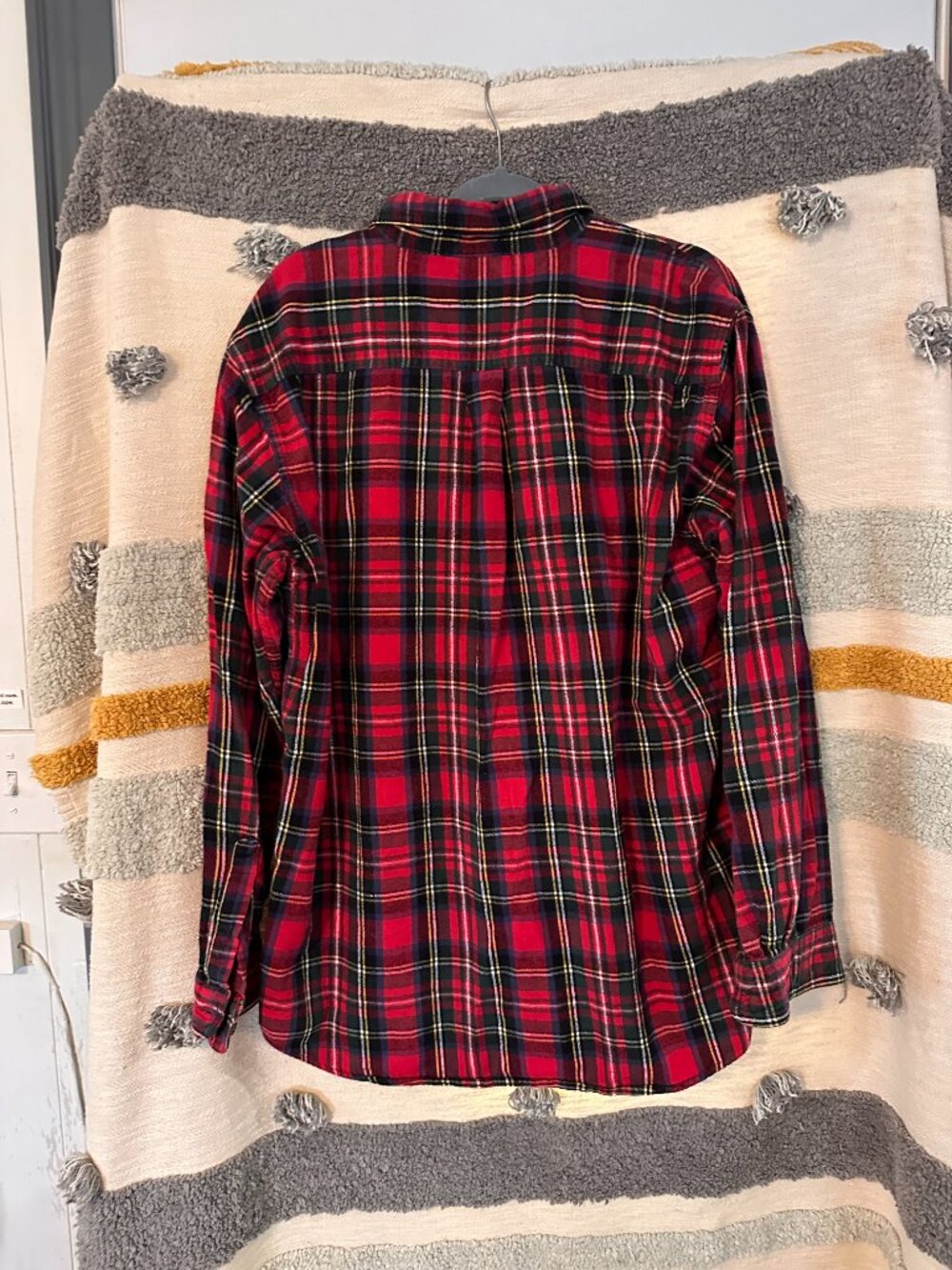 L.L.Bean Red Royal Stewart Tartan Plaid Flannel Traditional Fit - Men's L - Picture 4 of 4
